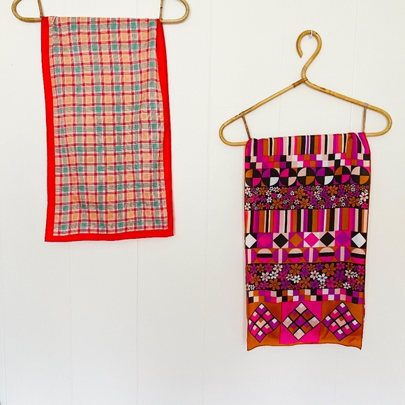 Vintage Accessories - 🛍$5 if Bundled!🛍VTG 2PC Fall Retro Scarves